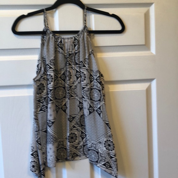 Joie Amite Top in Caviar - Picture 2 of 13